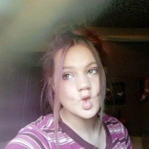 Meet your Posher, Marissa